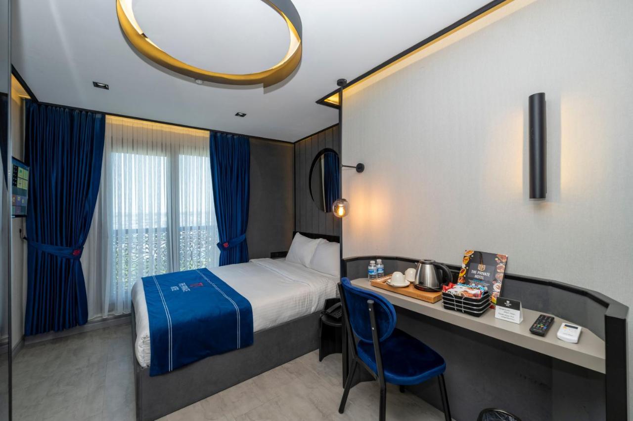 The Private Airport Готель 3*